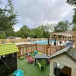 Confortable Avec Terrasse Pour 2 Personnes - Api-1-52-559 * Coulon